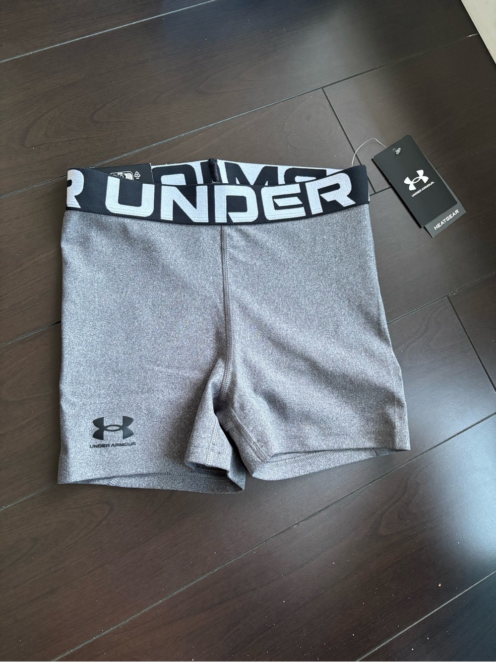 NEW Under Armour Women’s Gray Athletic Compression Shorts with Branded Waistband